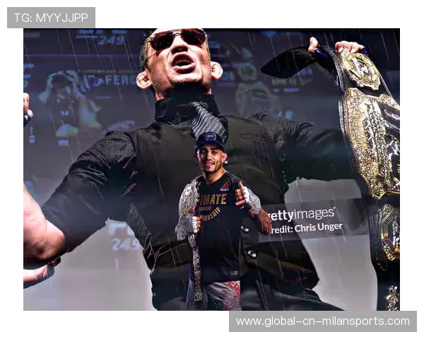 UFC八角笼上演“漫长折磨”，两位选手大战四个回合