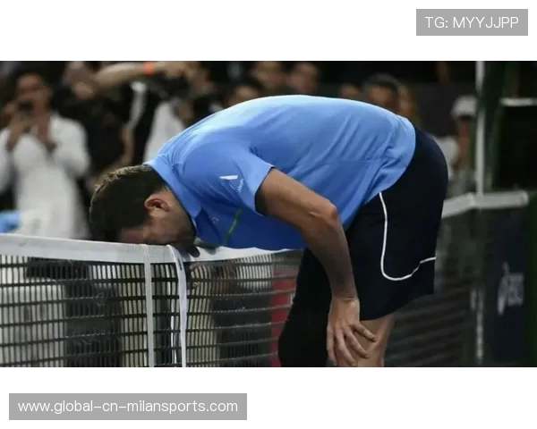 德约得分后冷笑：你还太嫩